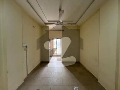 I-8 Markaz 400 Square Foot Office Available For Rent