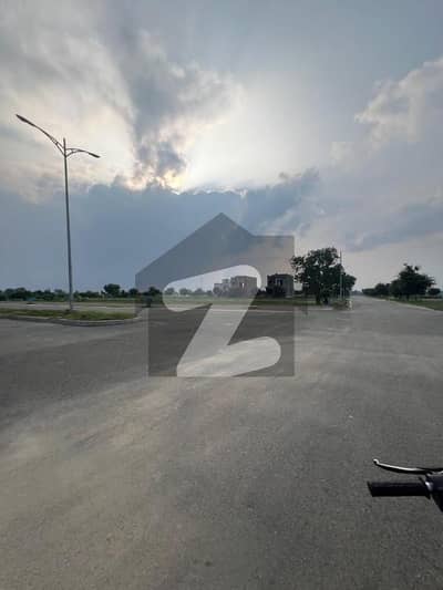 New Lahore City Phase 4 20 Marl 80 Feet Road Plot For Sale In Hot Location Possession Plot In B Block
