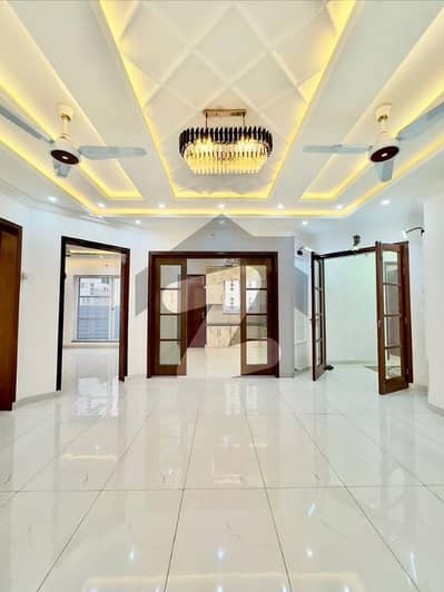 بحریہ ٹاؤن راولپنڈی راولپنڈی میں 5 کمروں کا 7 مرلہ مکان 90.0 ہزار میں کرایہ پر دستیاب ہے۔