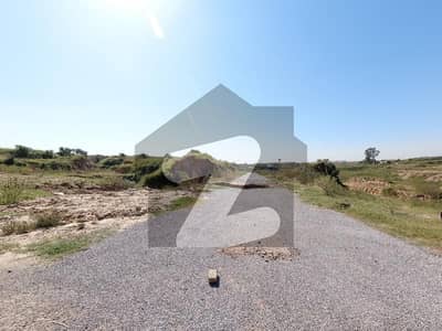 Corner, Sun-Face Level Plot For Sale