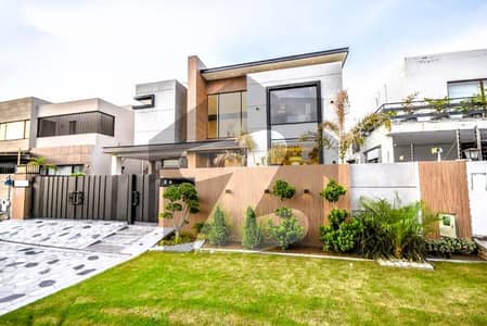 10 Marla Designer House For Sale Close To Dolmen Mall & Ring Road