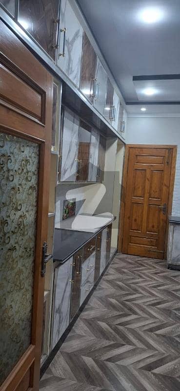 1 Kanal Luxury Upper Portion For Rent