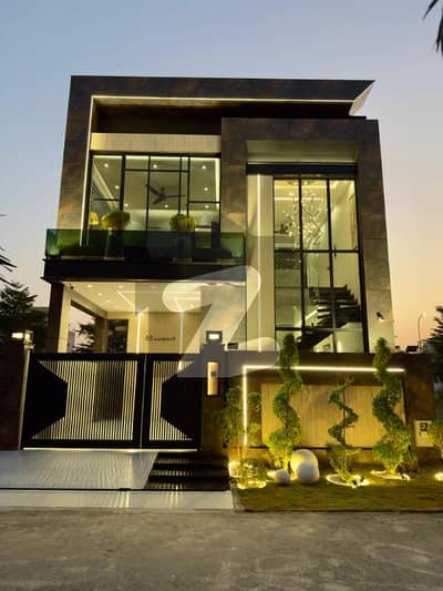 5 MARLA BRAND NEW DESIGNER BANGLOW FOR SALE IN DHA PHASE 9 TOWN