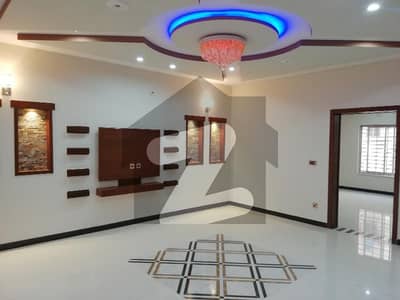 10 MARLA BRAND NEW LUXUARY FULL HOUSE FOR RENT IN SECTER E BLOCK BAHRIA TOWN LAHORE