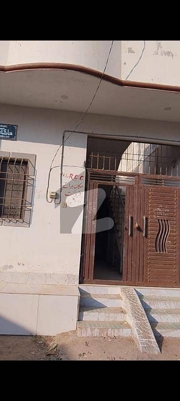 Surjani Town House Sized 60 Square Yards For sale