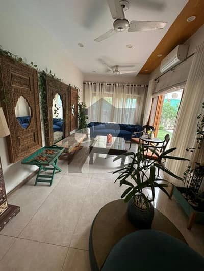 4 bed dd portion ground floor tiled flooring