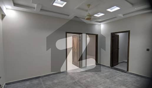 ٹاپ سٹی 1 اسلام آباد میں 2 کمروں کا 4 مرلہ فلیٹ 40.0 ہزار میں کرایہ پر دستیاب ہے۔