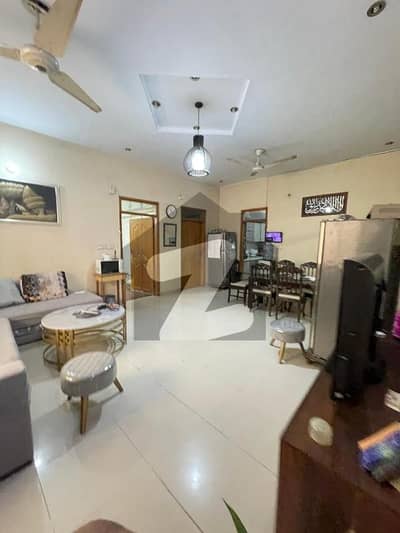 گلشنِ اقبال - بلاک 11 گلشنِ اقبال,گلشنِ اقبال ٹاؤن,کراچی میں 7 کمروں کا 8 مرلہ زیریں پورشن 1.8 لاکھ میں کرایہ پر دستیاب ہے۔