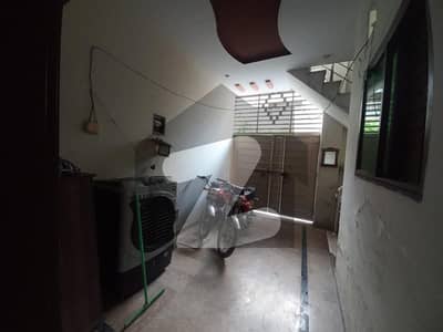 عامر ٹاؤن ہربنس پورہ,لاہور میں 3 کمروں کا 3 مرلہ مکان 1.1 کروڑ میں برائے فروخت۔