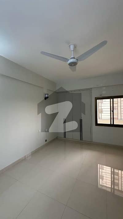 سوِل لائنز کراچی میں 3 کمروں کا 9 مرلہ فلیٹ 8.25 کروڑ میں برائے فروخت۔