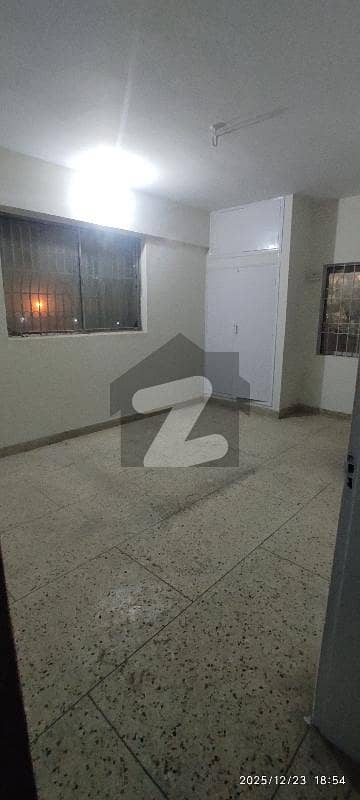 گلشنِ اقبال ٹاؤن کراچی میں 3 کمروں کا 6 مرلہ فلیٹ 55.0 ہزار میں کرایہ پر دستیاب ہے۔