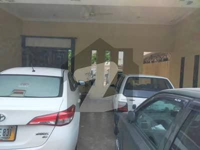 گلشنِ لاہور لاہور میں 6 کمروں کا 1 کنال مکان 5.75 کروڑ میں برائے فروخت۔