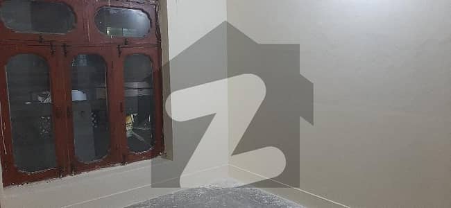 10 marla uper portion available for rent in hayatabad phase 1.