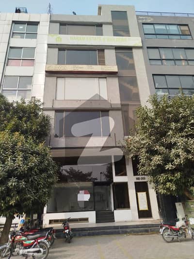 ڈی ایچ اے فیز 6 ڈیفنس (ڈی ایچ اے),لاہور میں 4 مرلہ دفتر 75.0 ہزار میں کرایہ پر دستیاب ہے۔