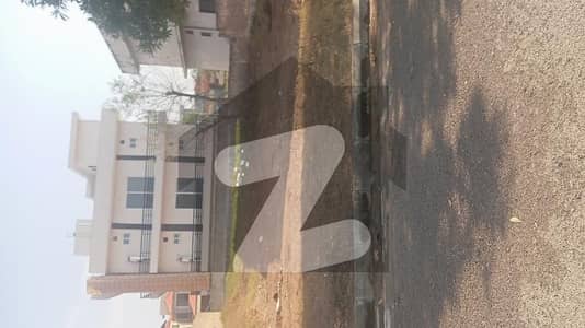 ڈی ایچ اے ڈیفینس فیز 1 ڈی ایچ اے ڈیفینس,اسلام آباد میں 1 کنال رہائشی پلاٹ 3.15 کروڑ میں برائے فروخت۔ ڈی ایچ اے ڈیفینس فیز 1 ڈی ایچ اے ڈیفینس,اسلام آباد میں 1 کنال رہائشی پلاٹ 3.15 کروڑ میں برائے فروخت۔