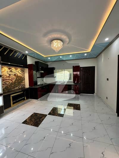 5 Marla Renovated House Urgent For Sale In Investor Rate