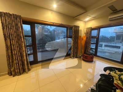 ڈی ایچ اے فیز 2 - سیکٹر اے ڈی ایچ اے ڈیفینس فیز 2,ڈی ایچ اے ڈیفینس,اسلام آباد میں 4 کمروں کا 1 کنال مکان 10.0 کروڑ میں برائے فروخت۔