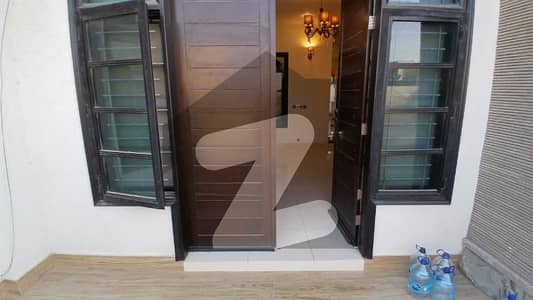 Comfort Meets Prime Location DHA Phase VIII