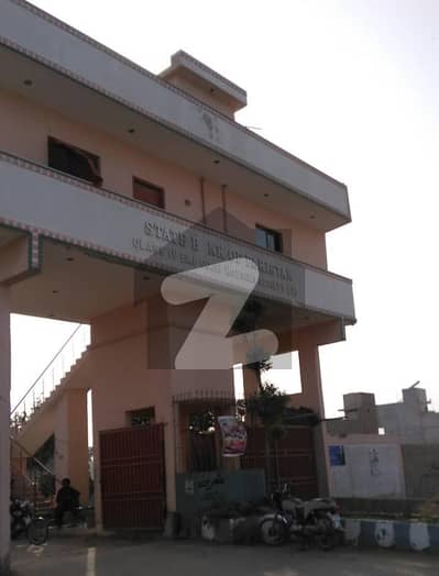 Commercial 67 Sq. Yd. West Open 60ft Wide Road Plot For Sale At State Bank Society Sector 17A Scheme 33 Khi.