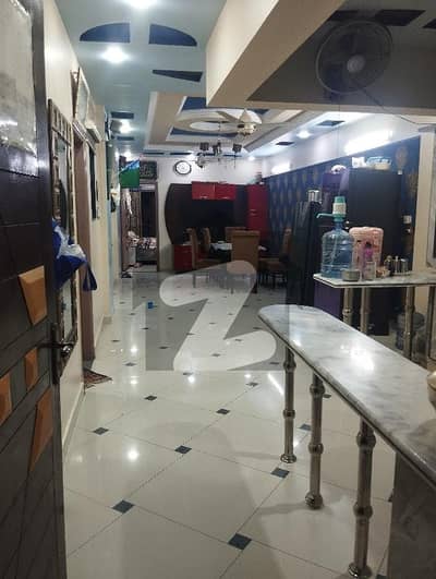 گارڈن ایسٹ جمشید ٹاؤن,کراچی میں 3 کمروں کا 7 مرلہ فلیٹ 3.5 کروڑ میں برائے فروخت۔