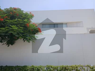 پی ای سی ایچ ایس بلاک 2 پی ای سی ایچ ایس,جمشید ٹاؤن,کراچی میں 4 کمروں کا 12 مرلہ بالائی پورشن 4.8 کروڑ میں برائے فروخت۔