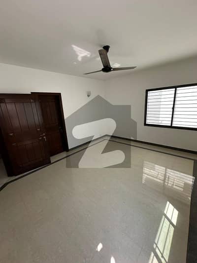 ڈی ایچ اے فیز 6 ڈی ایچ اے ڈیفینس,کراچی میں 3 کمروں کا 1 کنال بالائی پورشن 2.2 لاکھ میں کرایہ پر دستیاب ہے۔