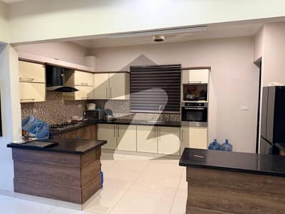 گلستانِِ جوہر ۔ بلاک 1 گلستانِ جوہر,کراچی میں 6 کمروں کا 14 مرلہ مکان 8.5 کروڑ میں برائے فروخت۔