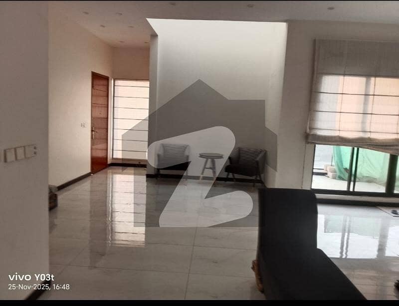 Upper PORTION FOR RENT Upper PORTION FOR RENT