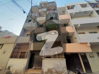 Stunning 45 Square Yards Flat In Allahwala Town - Sector 31-G Available
