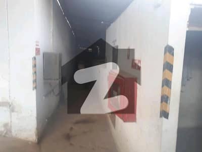 گل بائی کراچی میں 4 کنال فیکٹری 19.0 کروڑ میں برائے فروخت۔