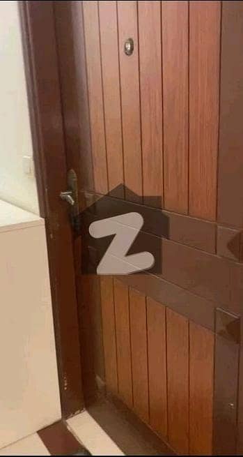 عامل کالونی کراچی میں 4 کمروں کا 7 مرلہ فلیٹ 5.0 کروڑ میں برائے فروخت۔