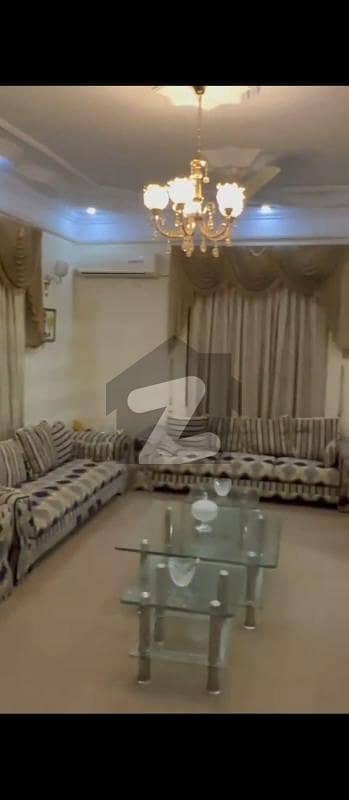 نارتھ ناظم آباد ۔ بلاک این نارتھ ناظم آباد,کراچی میں 8 کمروں کا 1 کنال مکان 12.75 کروڑ میں برائے فروخت۔