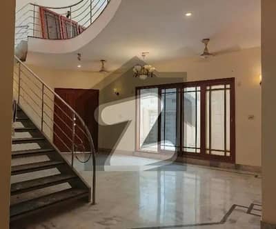 نارتھ ناظم آباد ۔ بلاک ایچ نارتھ ناظم آباد,کراچی میں 6 کمروں کا 1 کنال مکان 15.0 کروڑ میں برائے فروخت۔