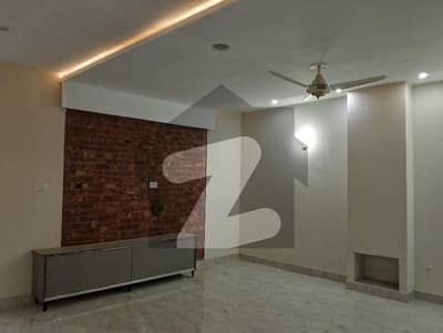 1 Kanal Double Unite For Rent.