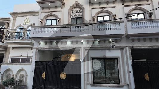 الکریم گارڈن جی ٹی روڈ,لاہور میں 6 کمروں کا 5 مرلہ مکان 2.1 کروڑ میں برائے فروخت۔