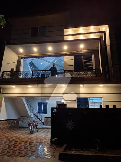 ائیرپورٹ ہاؤسنگ سوسائٹی راولپنڈی میں 4 کمروں کا 6 مرلہ مکان 2.3 کروڑ میں برائے فروخت۔