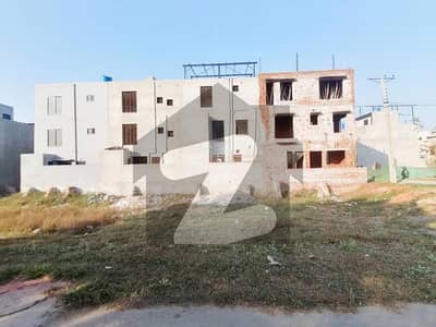 ویلینشیاء ہاؤسنگ سوسائٹی لاہور میں 5 مرلہ رہائشی پلاٹ 1.2 کروڑ میں برائے فروخت۔