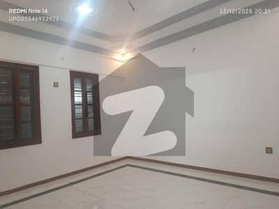 بہادر آباد گلشنِ اقبال ٹاؤن,کراچی میں 3 کمروں کا 7 مرلہ بالائی پورشن 3.7 کروڑ میں برائے فروخت۔