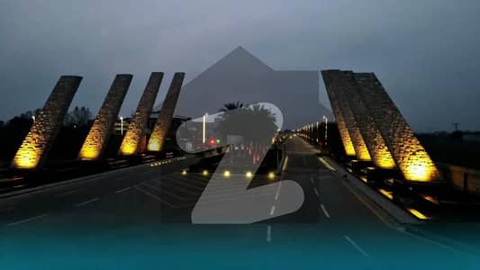 GRAND INVESTMENT: 38 MARLA CORNER PLOT IN SITARA VILLAS