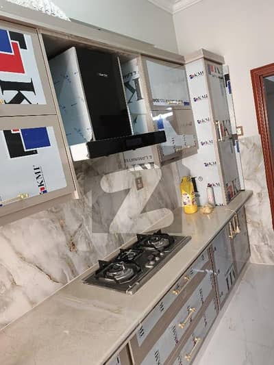 ڈی ایچ اے فیز 6 ڈی ایچ اے ڈیفینس,کراچی میں 2 کمروں کا 4 مرلہ فلیٹ 1.8 کروڑ میں برائے فروخت۔