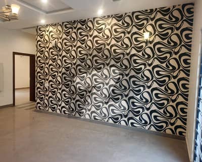 ڈی ایچ اے فیز 4 - بلاک بیبی فیز 4,ڈیفنس (ڈی ایچ اے),لاہور میں 3 کمروں کا 1 کنال بالائی پورشن 1.08 لاکھ میں کرایہ پر دستیاب ہے۔