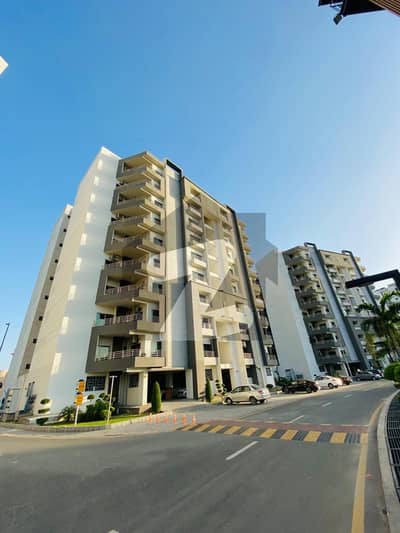 عسکری 11 عسکری,لاہور میں 3 کمروں کا 10 مرلہ فلیٹ 3.9 کروڑ میں برائے فروخت۔