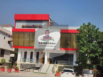 ایف ۔ 10 اسلام آباد میں 7 مرلہ عمارت 65.0 کروڑ میں برائے فروخت۔