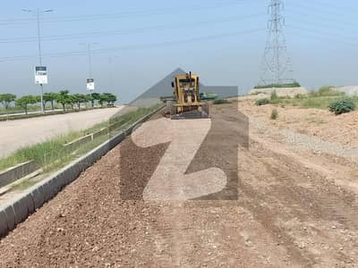 آئی۔12/4 آئی ۔ 12,اسلام آباد میں 8 مرلہ رہائشی پلاٹ 1.52 کروڑ میں برائے فروخت۔