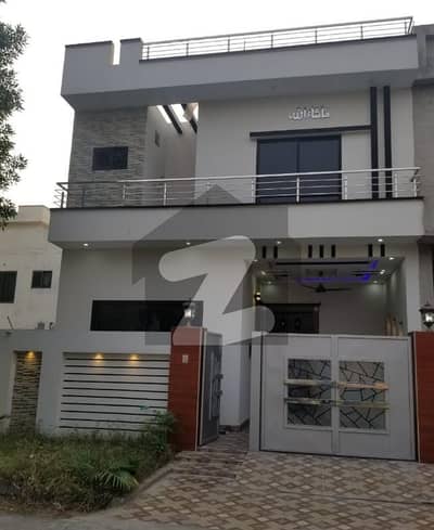 سٹی ہاؤسنگ سوسائٹی گوجرانوالہ میں 4 کمروں کا 5 مرلہ مکان 1.6 کروڑ میں برائے فروخت۔