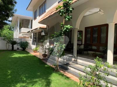 HOUSE FOR RENT IN F-7