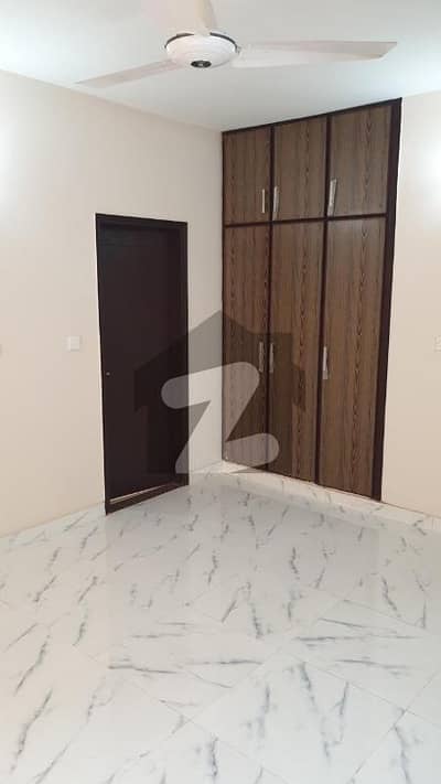 In Askari 4 2600 Square Feet Flat For sale