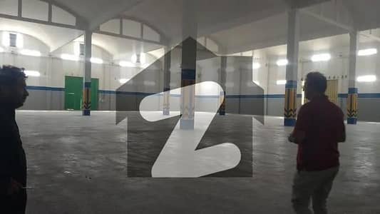 سندھ انڈسٹریل ٹریڈنگ اسٹی - ایس آئی ٹی ای کراچی میں 5 کنال گودام 5.0 لاکھ میں کرایہ پر دستیاب ہے۔