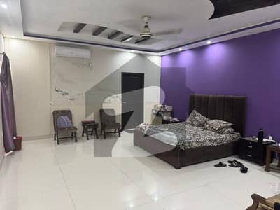 ماڈل ٹاؤن لاہور میں 5 کمروں کا 1 کنال مکان 9.9 کروڑ میں برائے فروخت۔