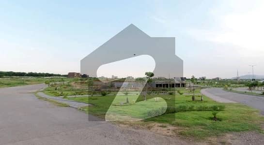 آئی 11/2 آئی ۔ 11,اسلام آباد میں 7 مرلہ رہائشی پلاٹ 2.22 کروڑ میں برائے فروخت۔